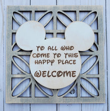 Load image into Gallery viewer, Mouse Head Farmhouse Welcome Square Sign